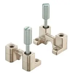 Screw adapter, upper part with fixing screw for Han connector, 09000005601