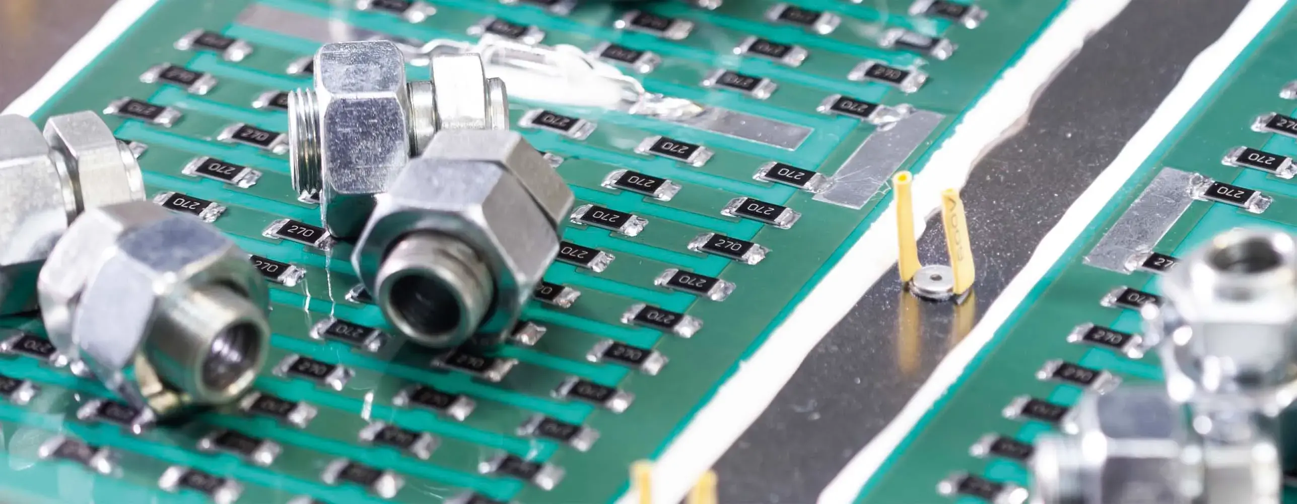 HARTING Türkiye Tek Yetkili Distribütörü Demsay Elektronik | Endüstriyel Konnektör ve Bağlantı Çözümleri